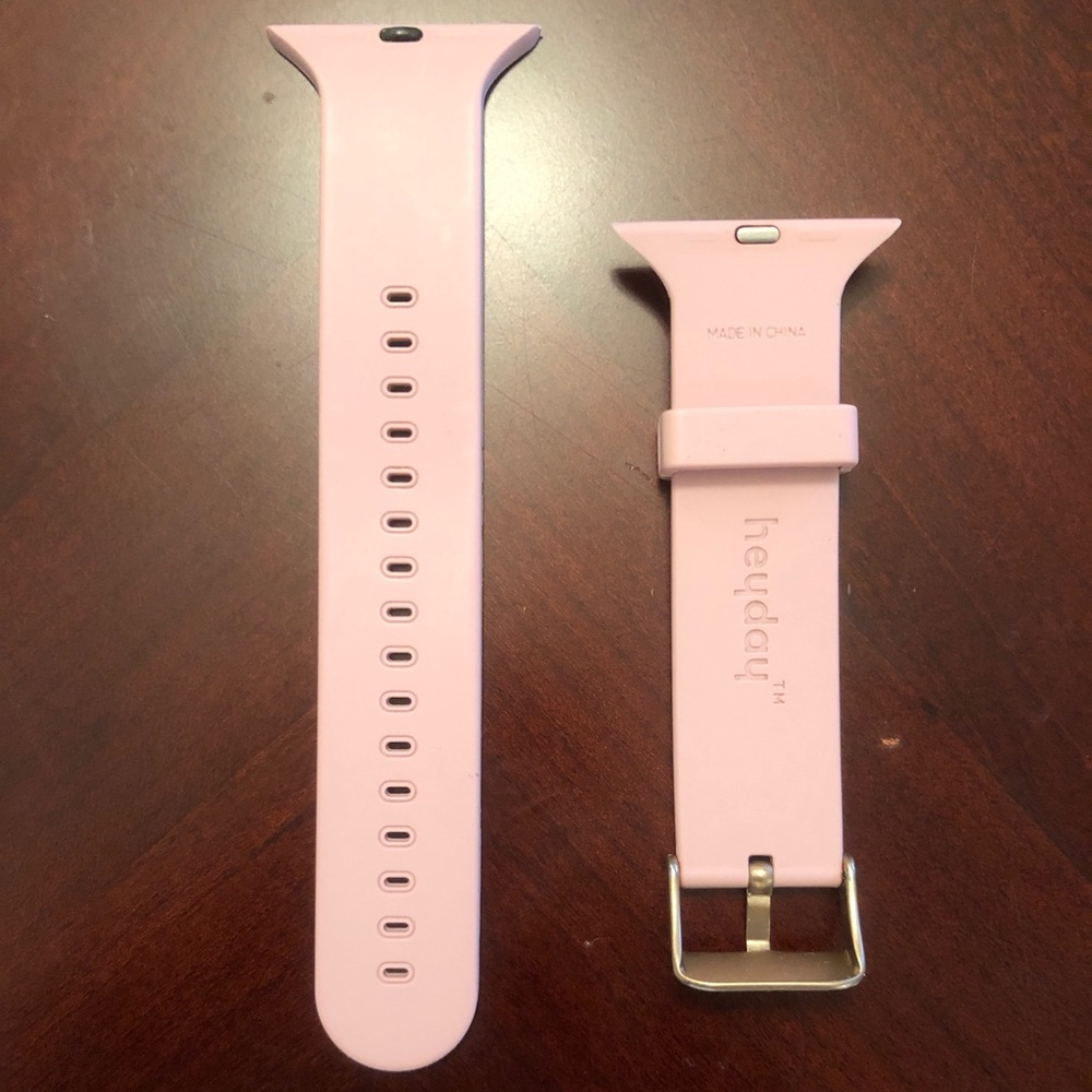 Silicone Apple Watch band in great blush color